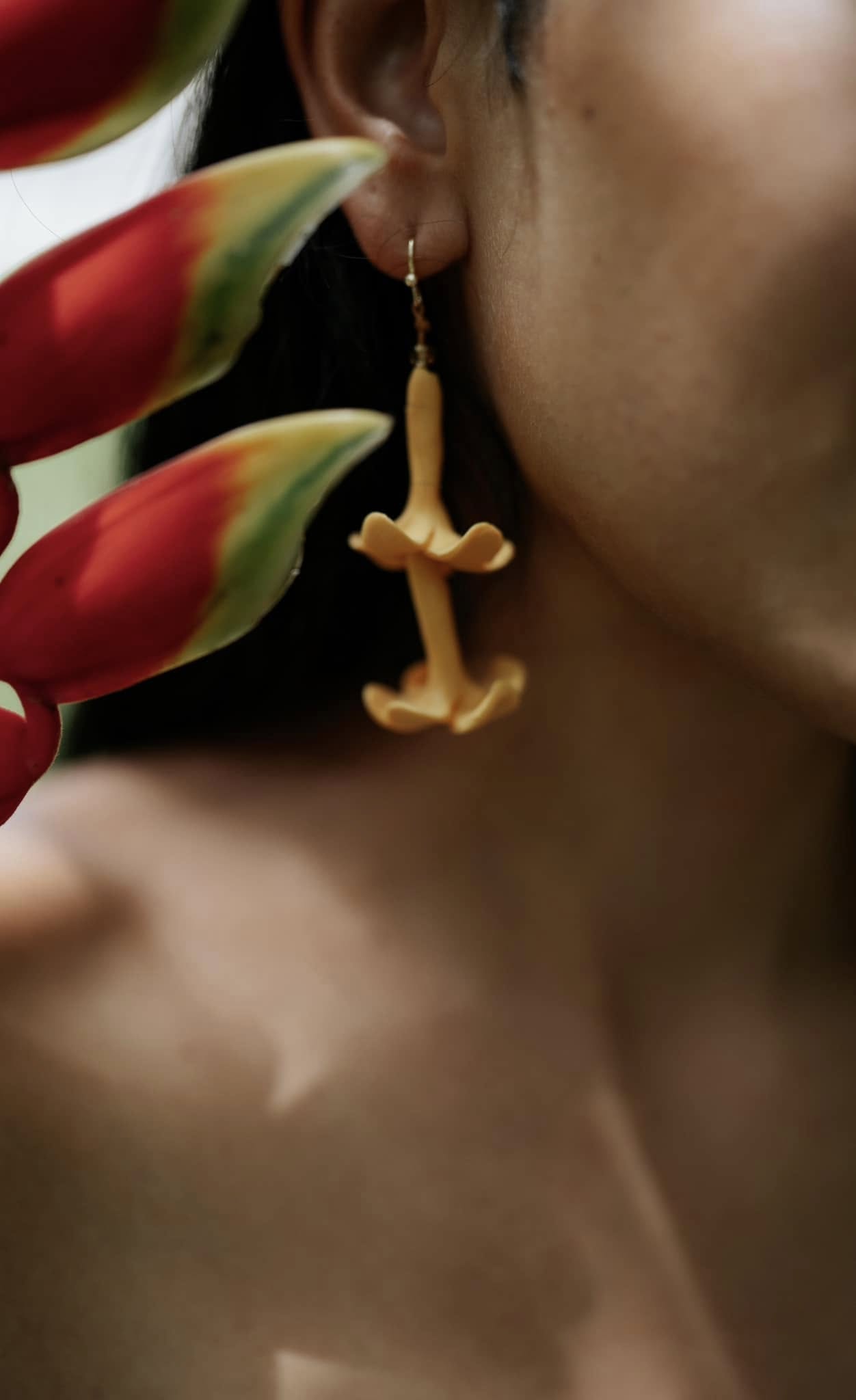 ῾Elua Pua Earrings