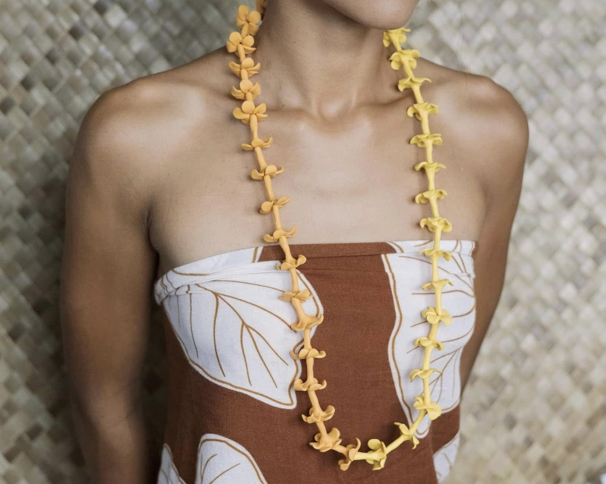 Wisconsin Lei Standard Lei – Made by Mama